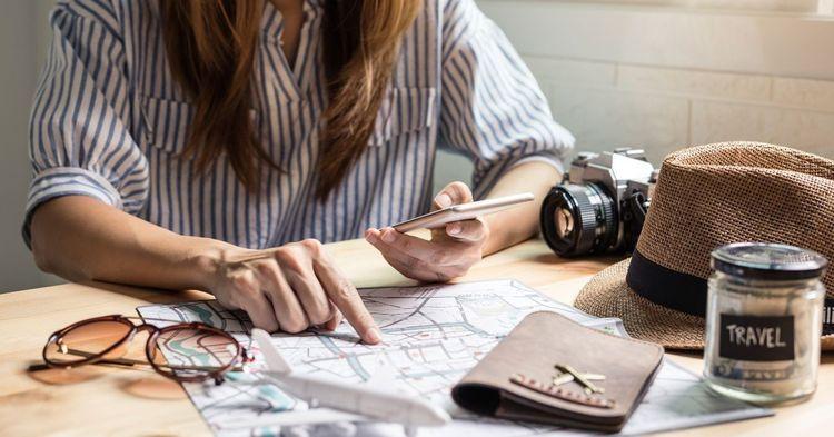 كيف تخطط لأول رحلة دولية بدون خبرة خطوة بخطوة